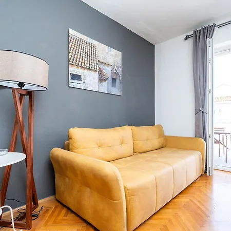 Apartment Marivo Lapad