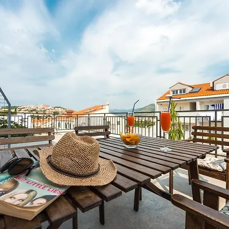 Marivo Lapad Apartamento *