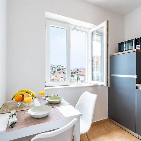 Marivo Lapad Дубровник